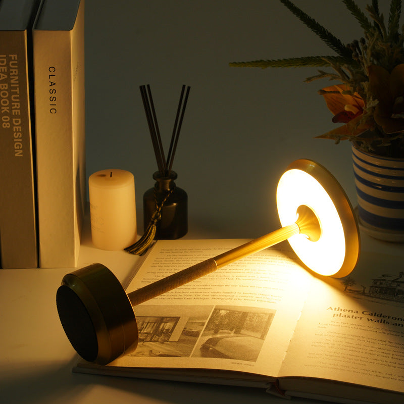 <font dir="auto" style="vertical-align: inherit;"><font dir="auto" style="vertical-align: inherit;">Cross-border wrought iron touch switch for hotel, restaurant, coffee shop, desktop, minimalist night light, bedside, camping table lamp</font></font>
